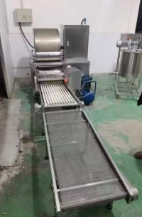 Spring Roll Leather Machine